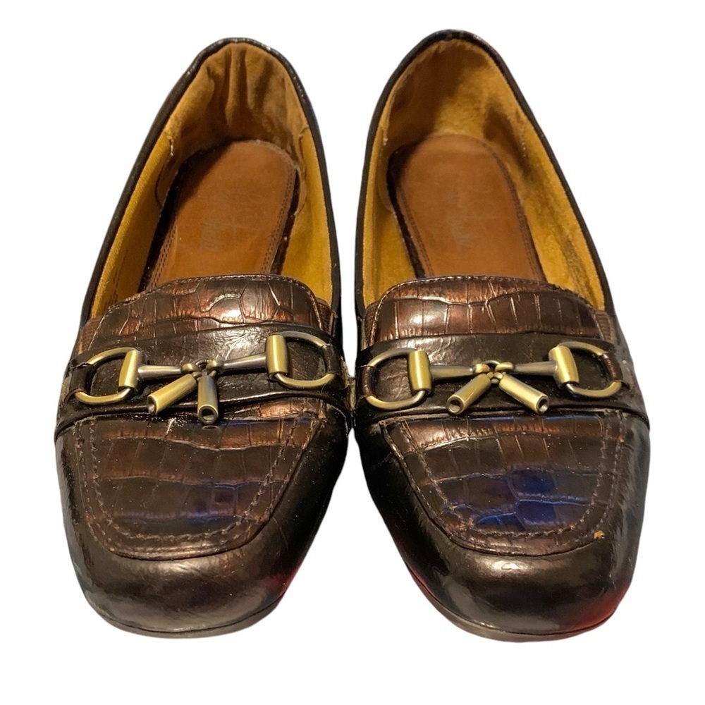 Life Stride vintage 8 brown horse bit low heel crocodile embossed loafers​​​